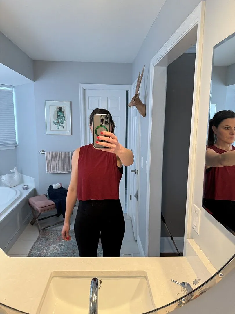 Beyond Yoga Featherweight Minimal Cropped Tank linne Silver Mist