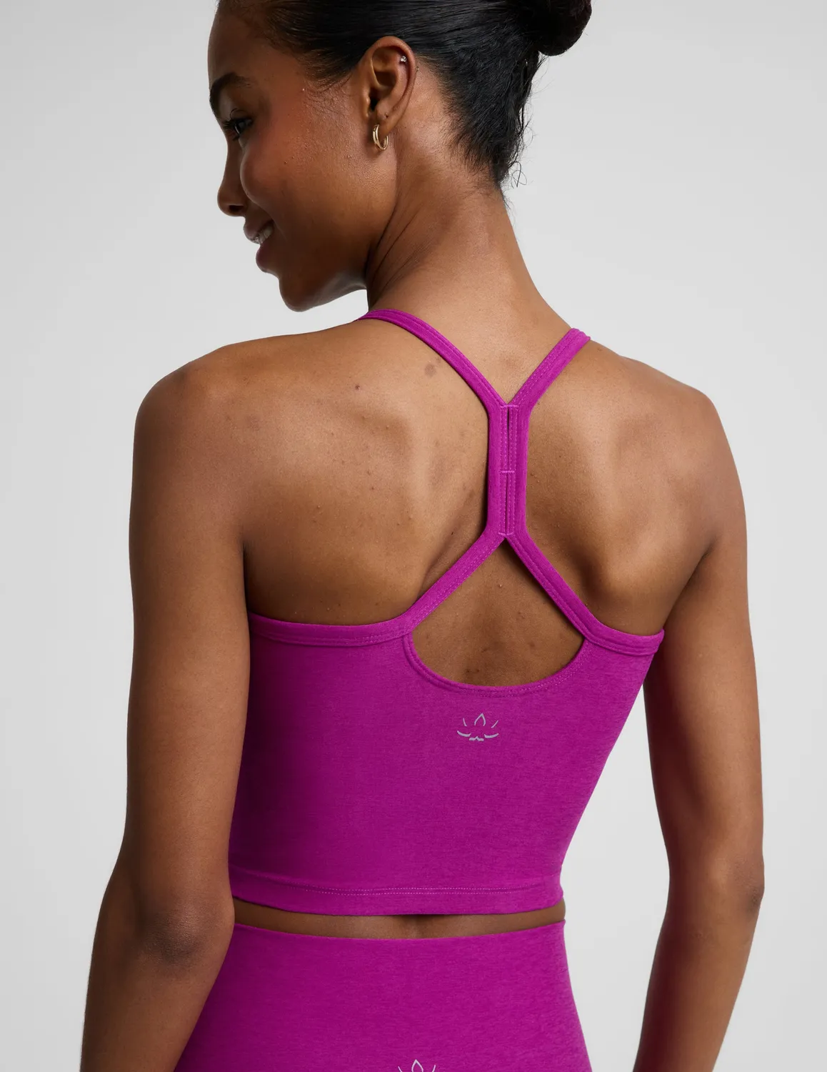 Beyond Yoga Spacedye Slim Racerback Cropped Tank topp Berry Bliss Heather med bh