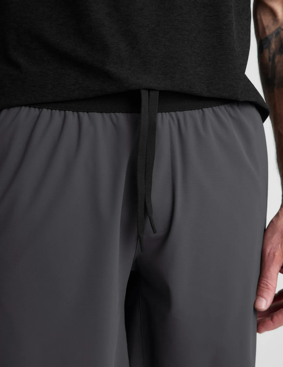 Beyond Yoga WarpLite Range Lined Short 6" shorts grå innernät