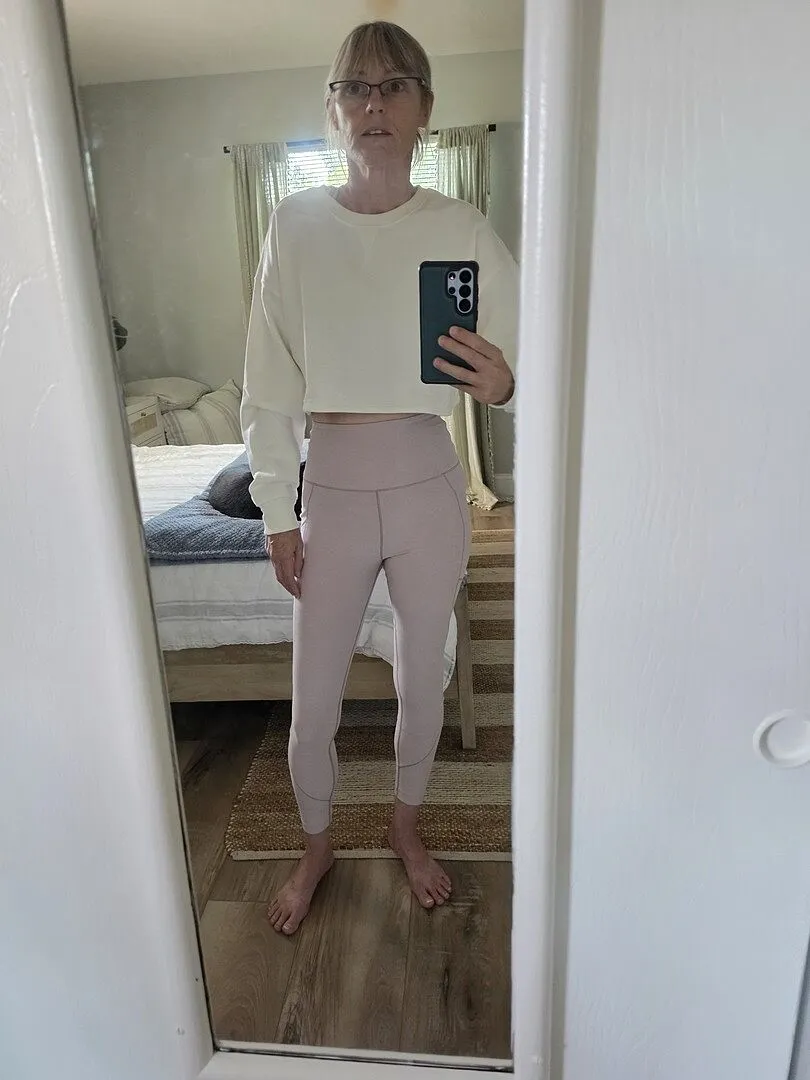 Beyond Yoga LuxeFleece Cropped sweatshirt Marine Blue blå