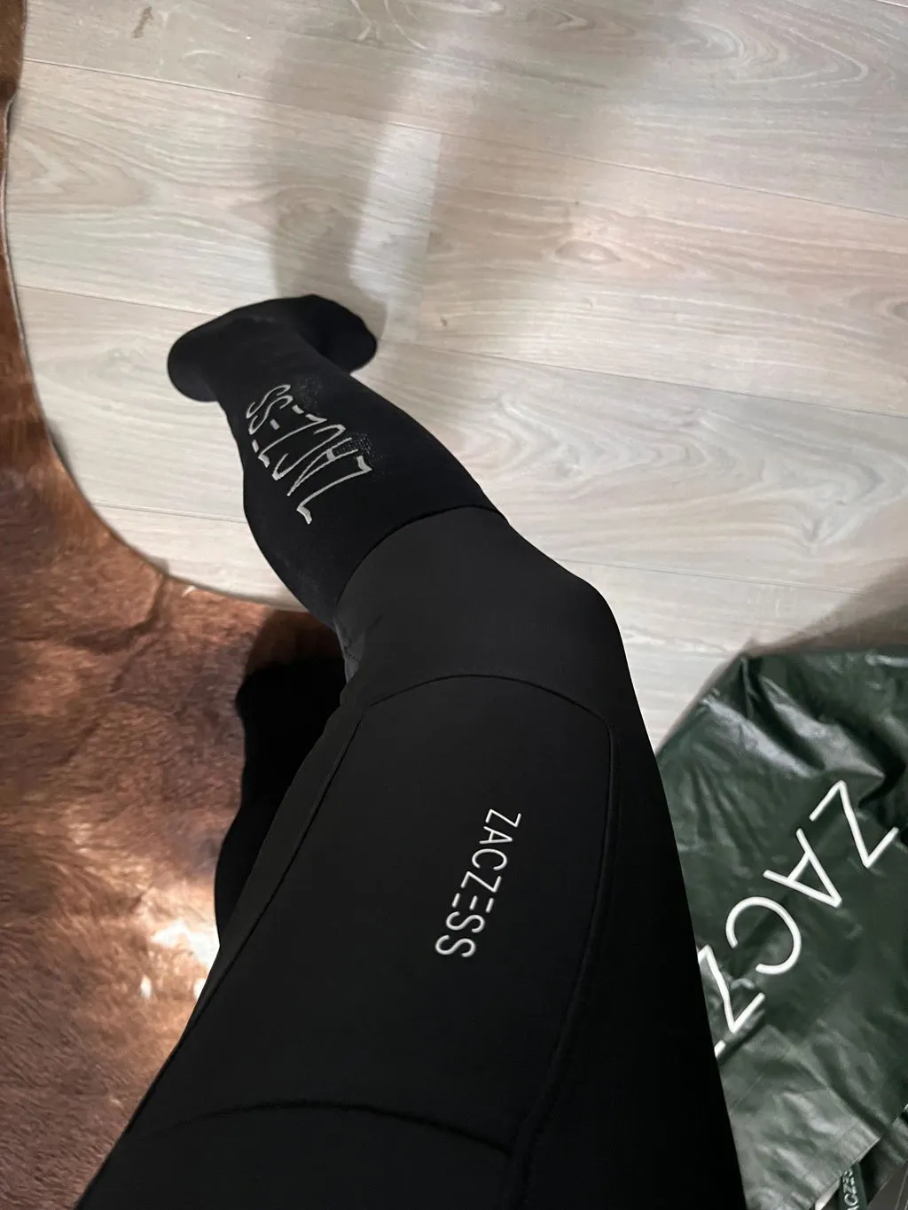 ZacZess Ohio Black ridleggings plus stora storlekar