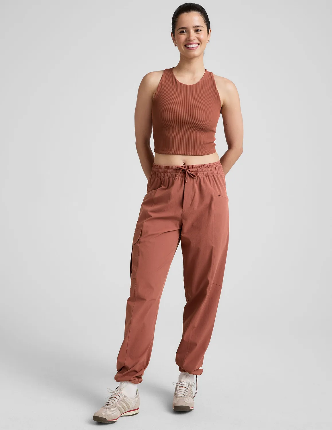 Beyond Yoga Refocus Ribbed Cropped Tank top Opulent Auburn med bh