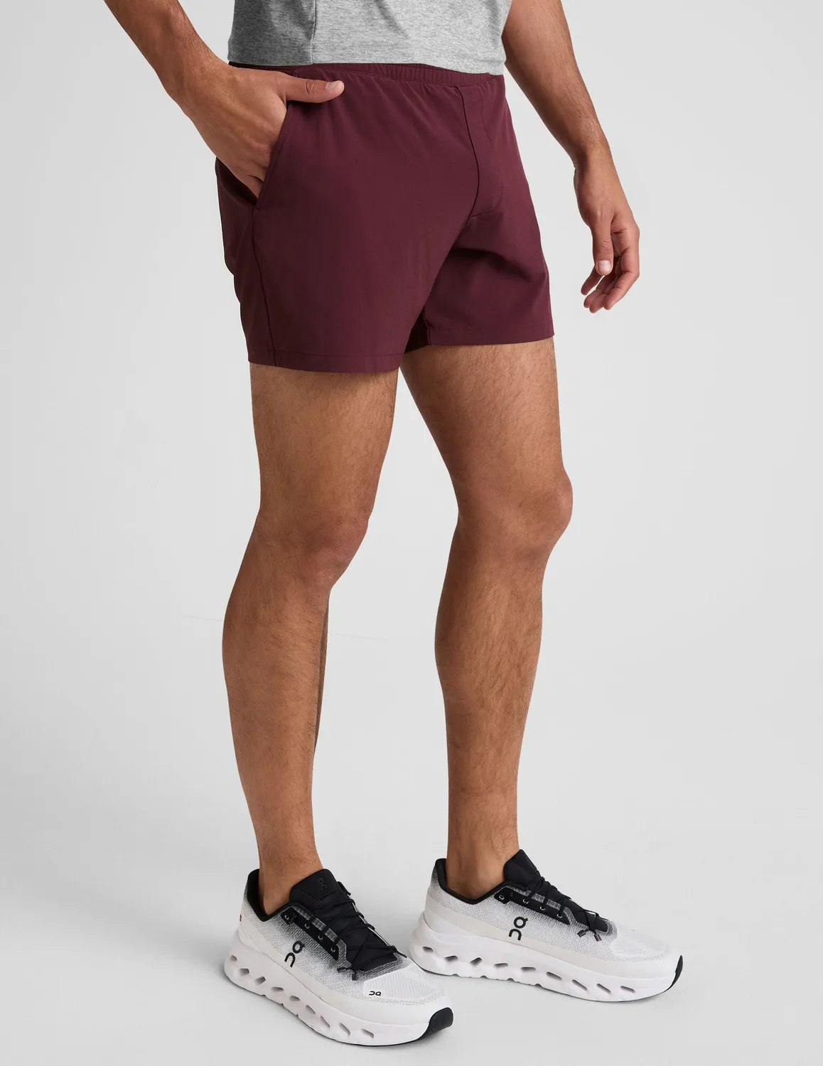 Beyond Yoga Pivotal 2.0 Men's Lined Short 5" shorts Deep Maroon vinröd