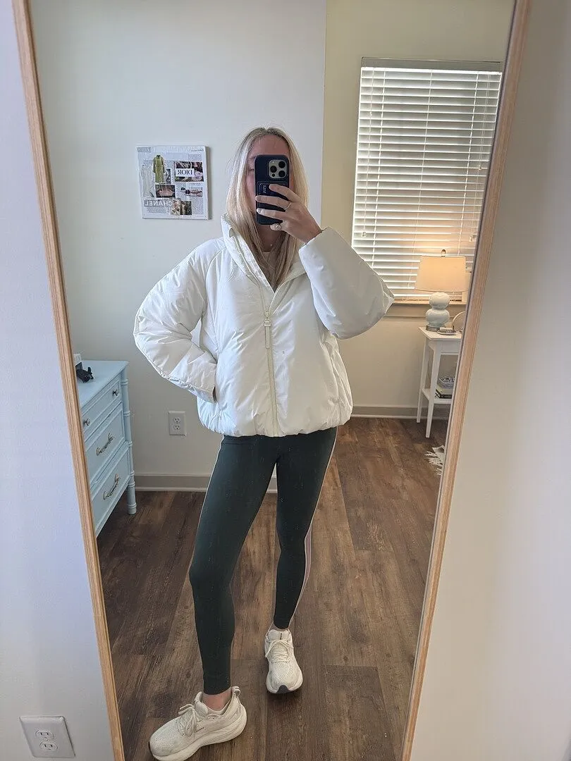 Beyond Yoga Warm Up Puffer jacka stormgrå vattenavvisande