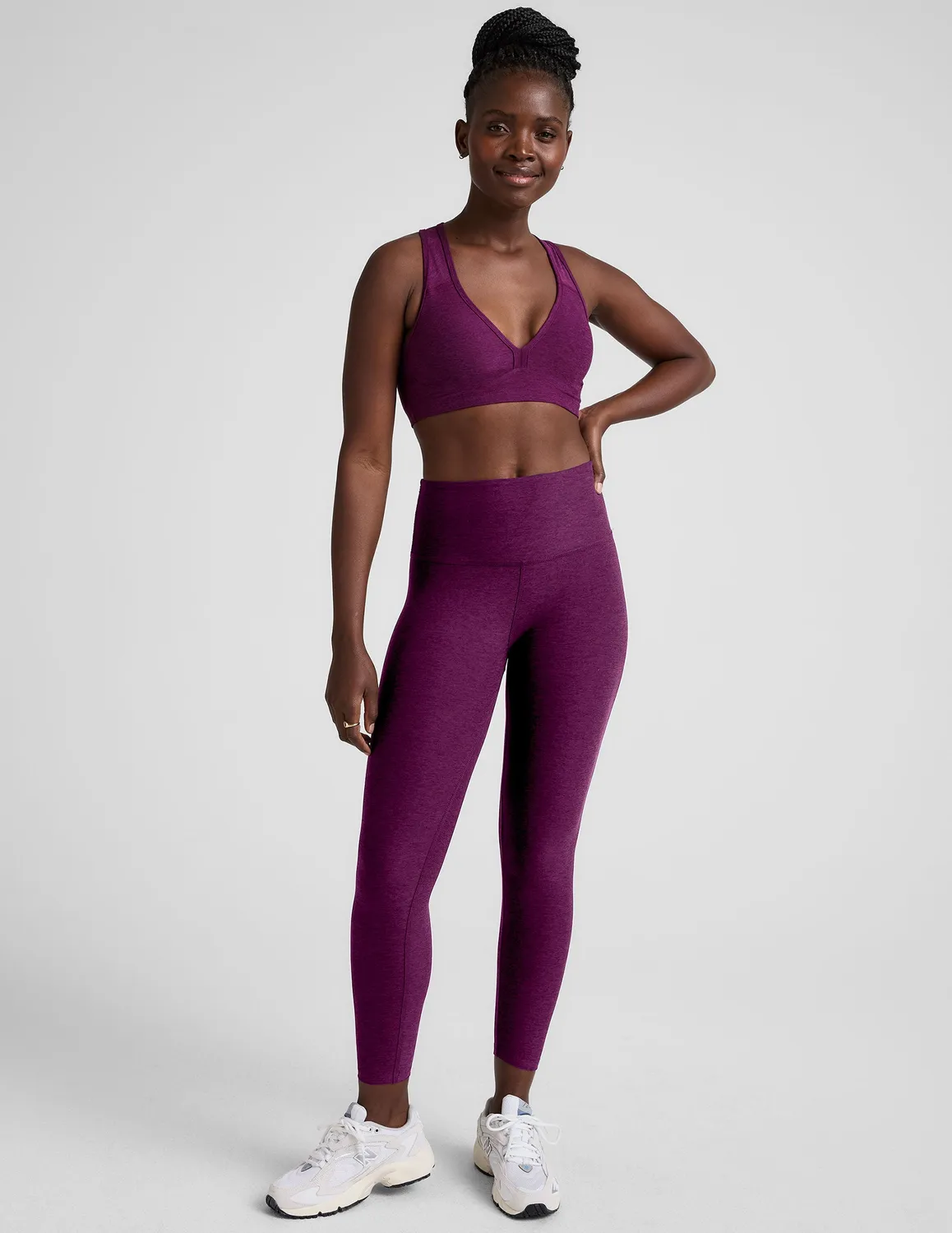 Beyond Yoga Spacedye Lift Your Spirits sportbh Aubergine-Beet mellanstöd