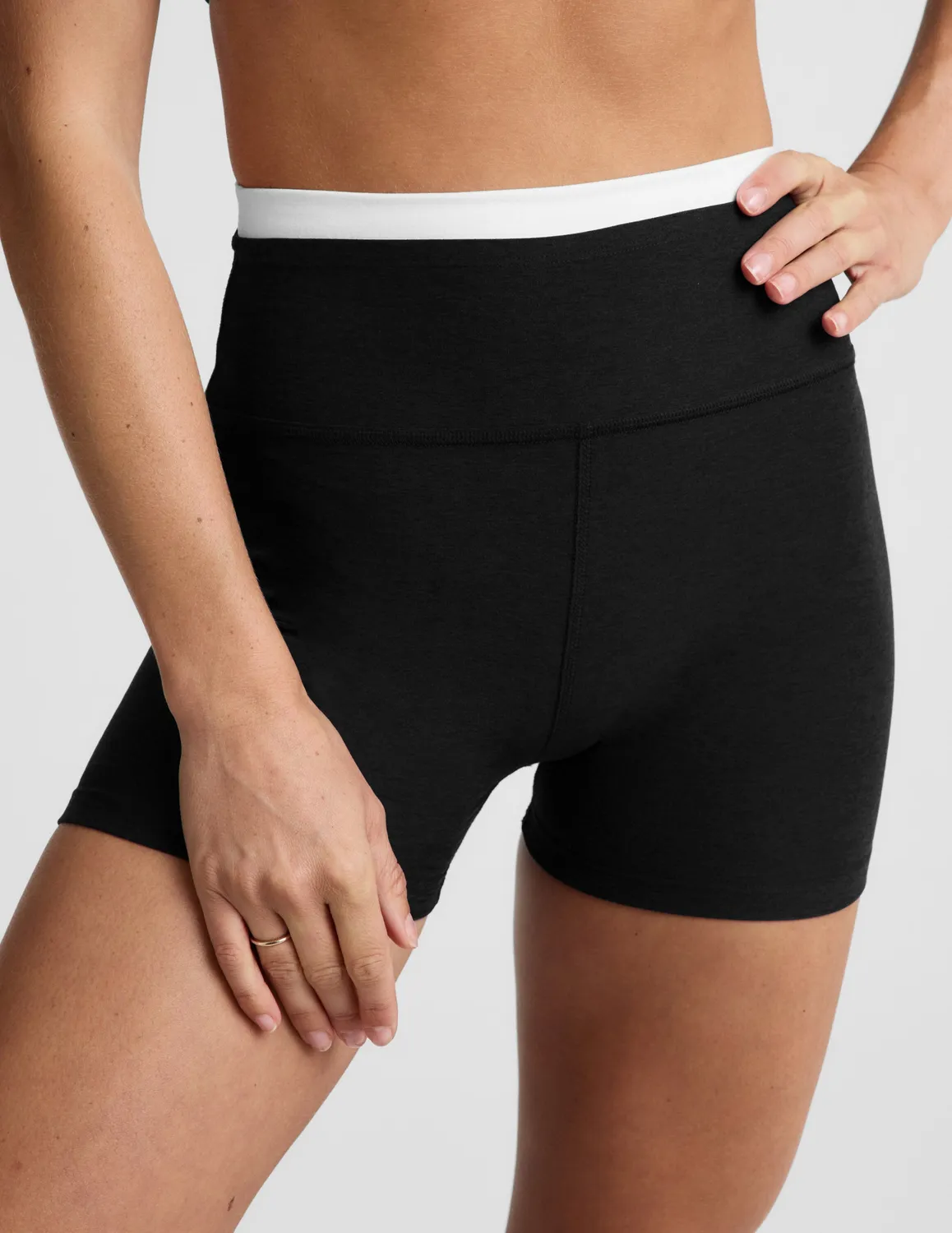 Beyond Yoga Spacedye Layered 3 Short shorts Darkest Night