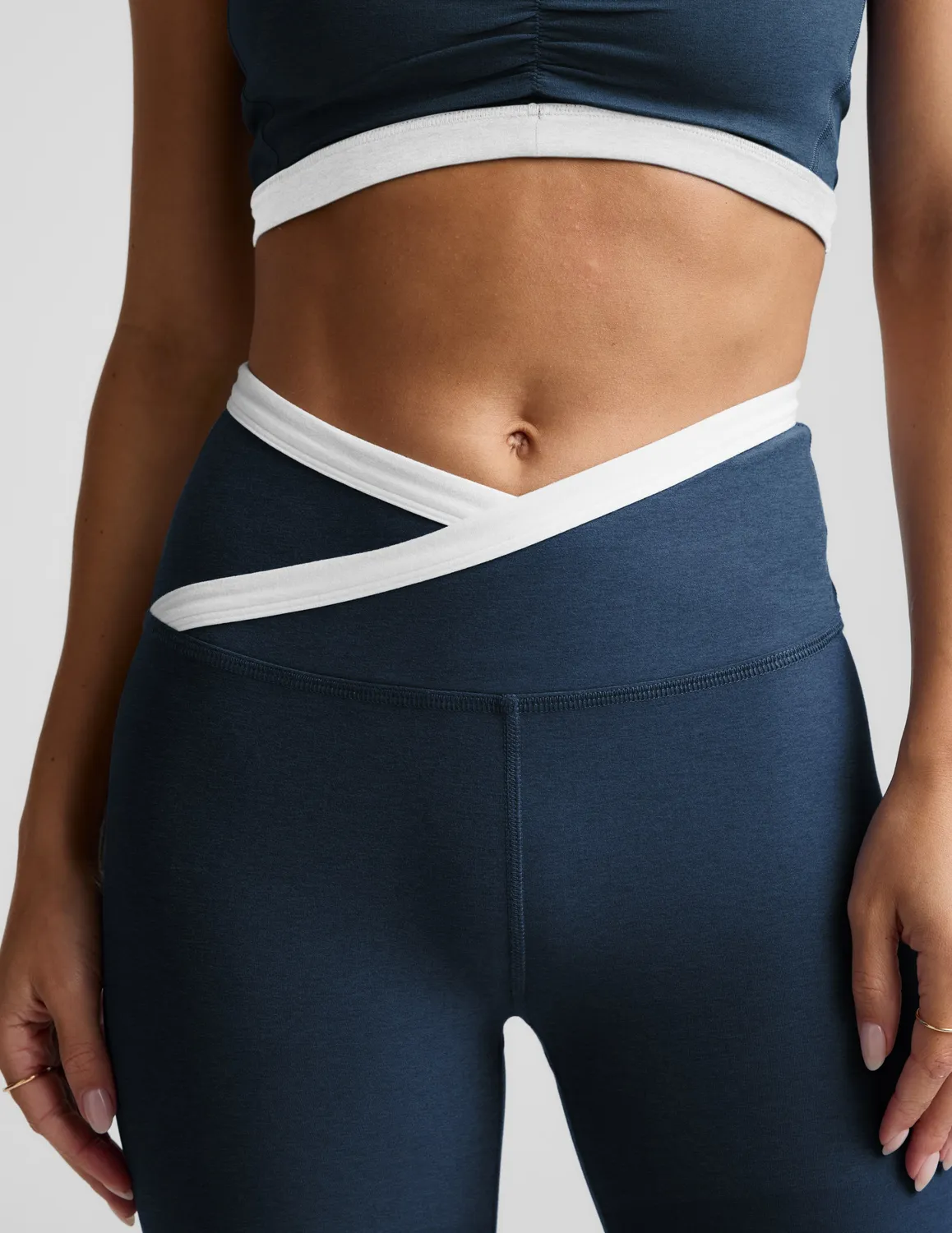Beyond Yoga Spacedye Outlines High Waisted Midi tights marinblå