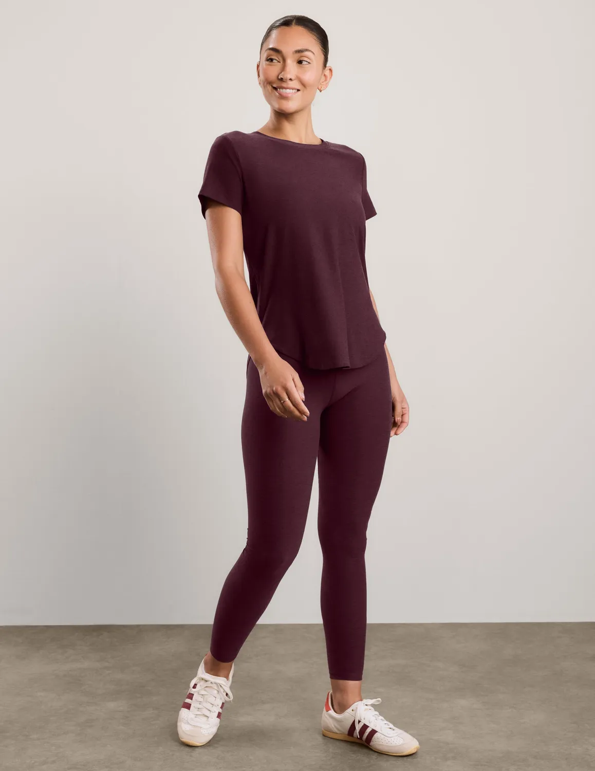 Beyond Yoga Featherweight On The Down Low T-shirt Cabernet Heather mjuk