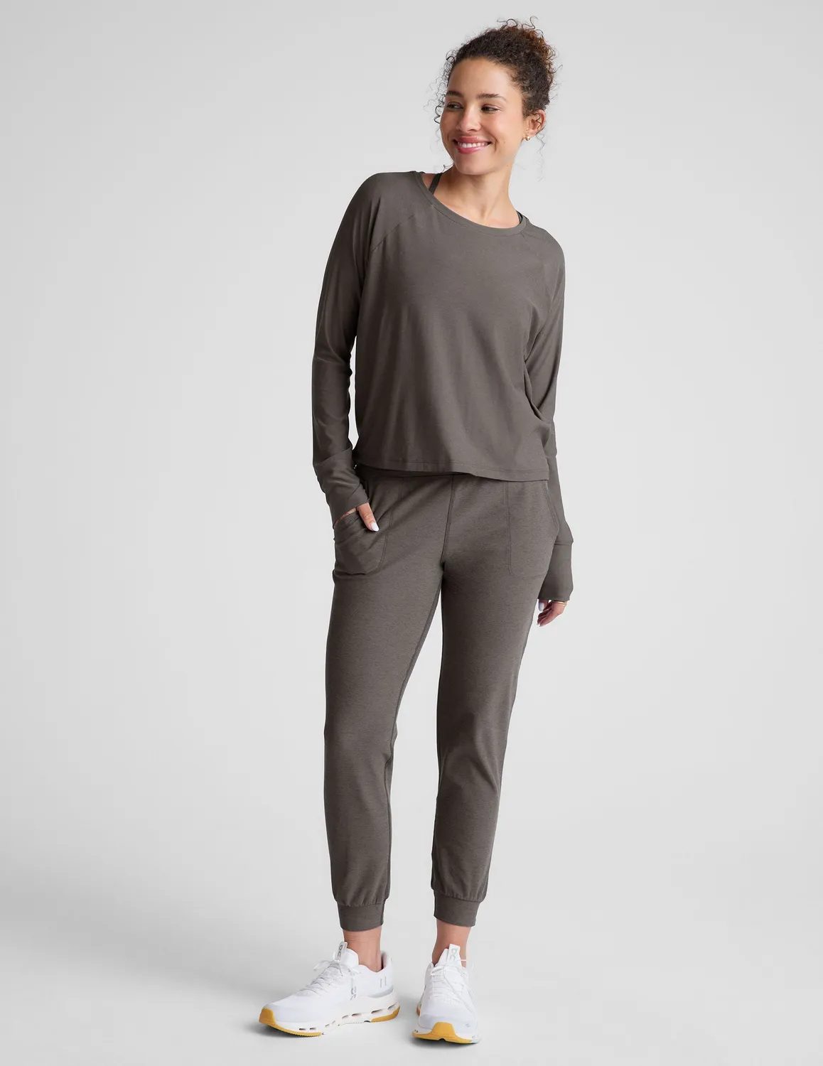 Beyond Yoga Featherweight Daydreamer Pullover tröja True Gray Heather lätt