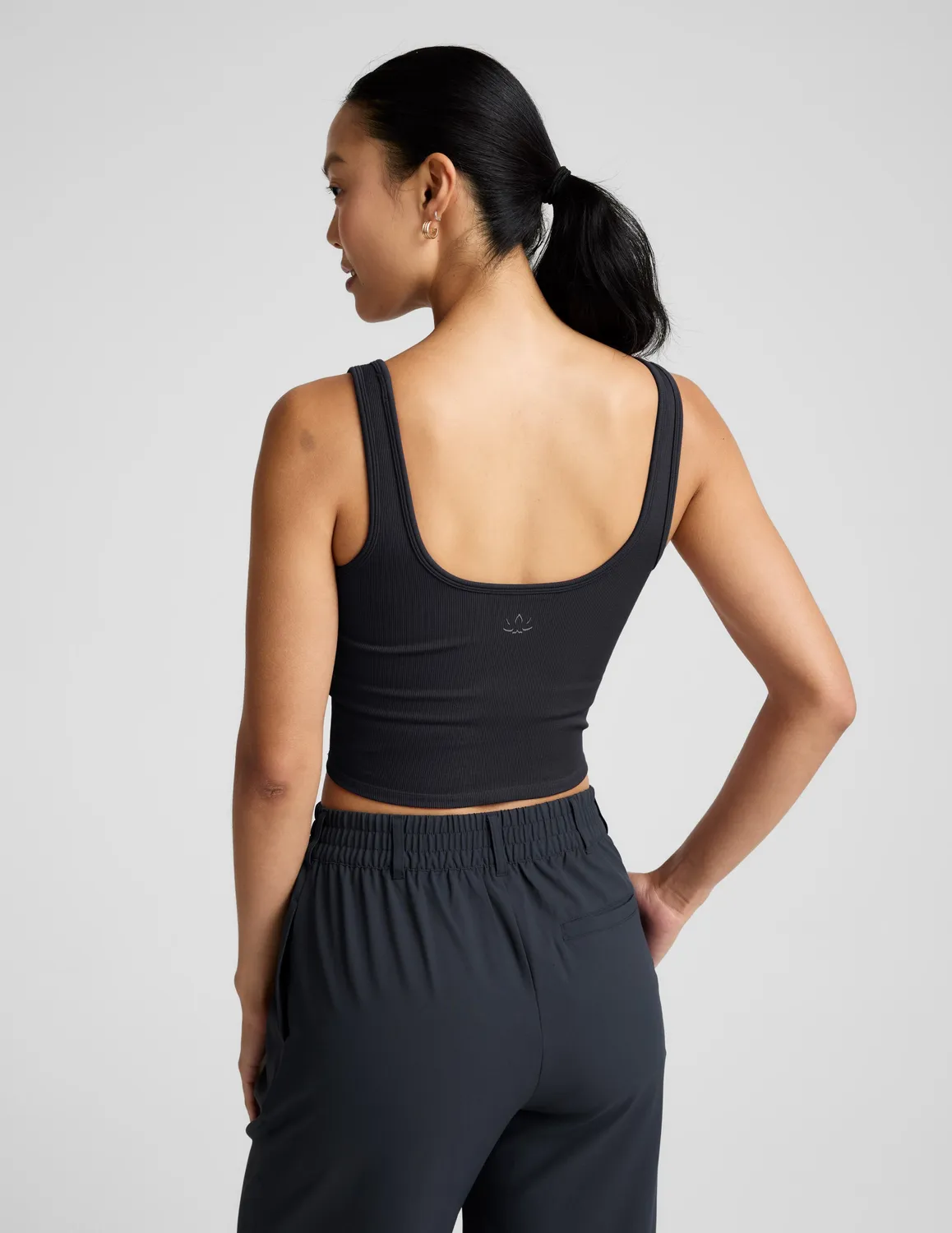 Beyond Yoga Keep It Cool Seamless Cropped Tank linne marinblå sval