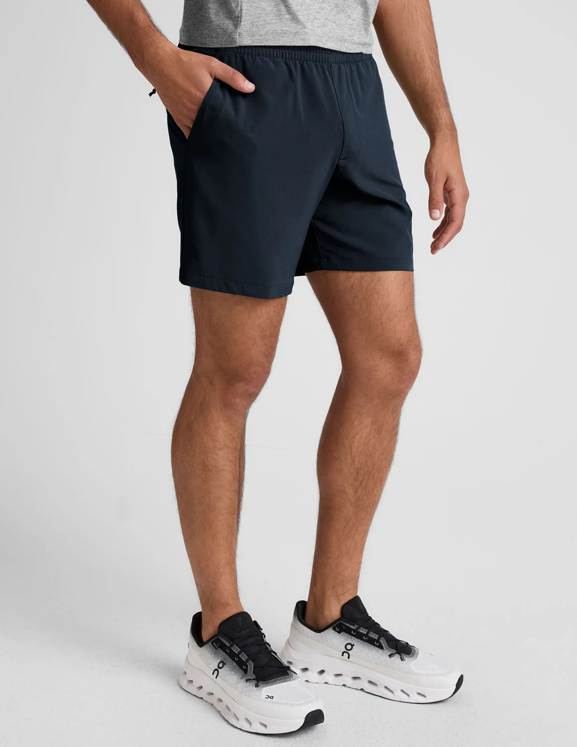 Beyond Yoga Pivotal 2.0 Men's Short 7" träningsshorts Nocturnal Navy lätt