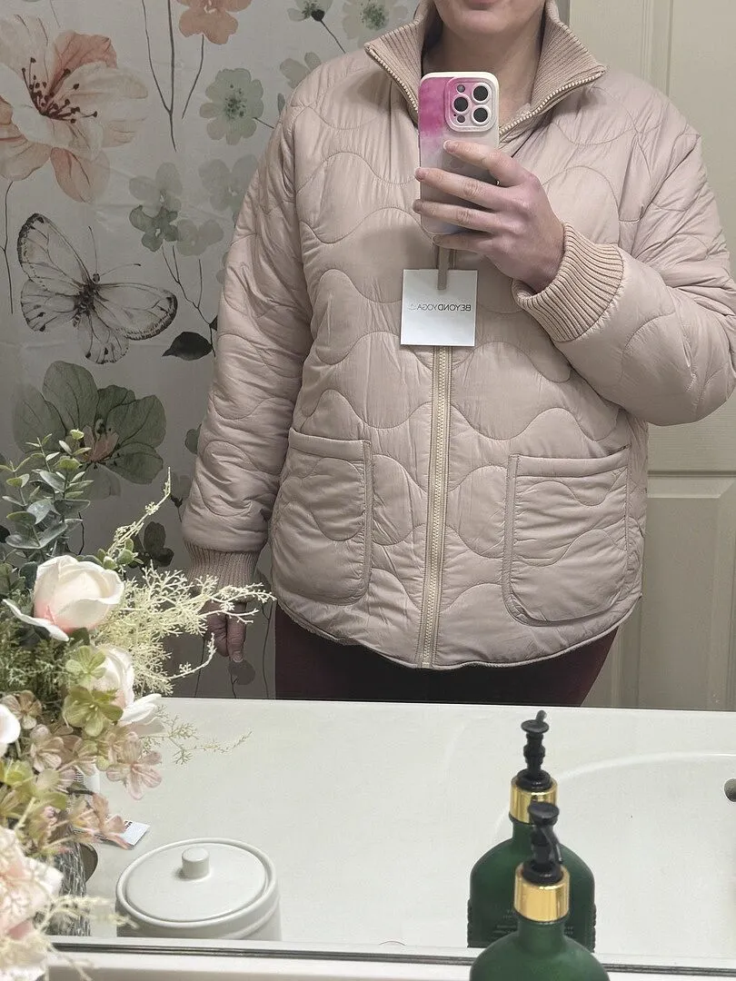 Beyond Yoga 2-Way Quilted Jacket vändbar jacka svart