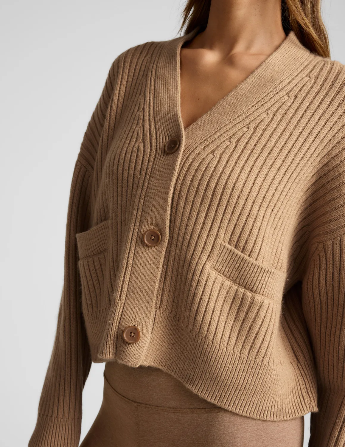 Beyond Yoga Wool Blend Cardigan kofta Camel klassisk
