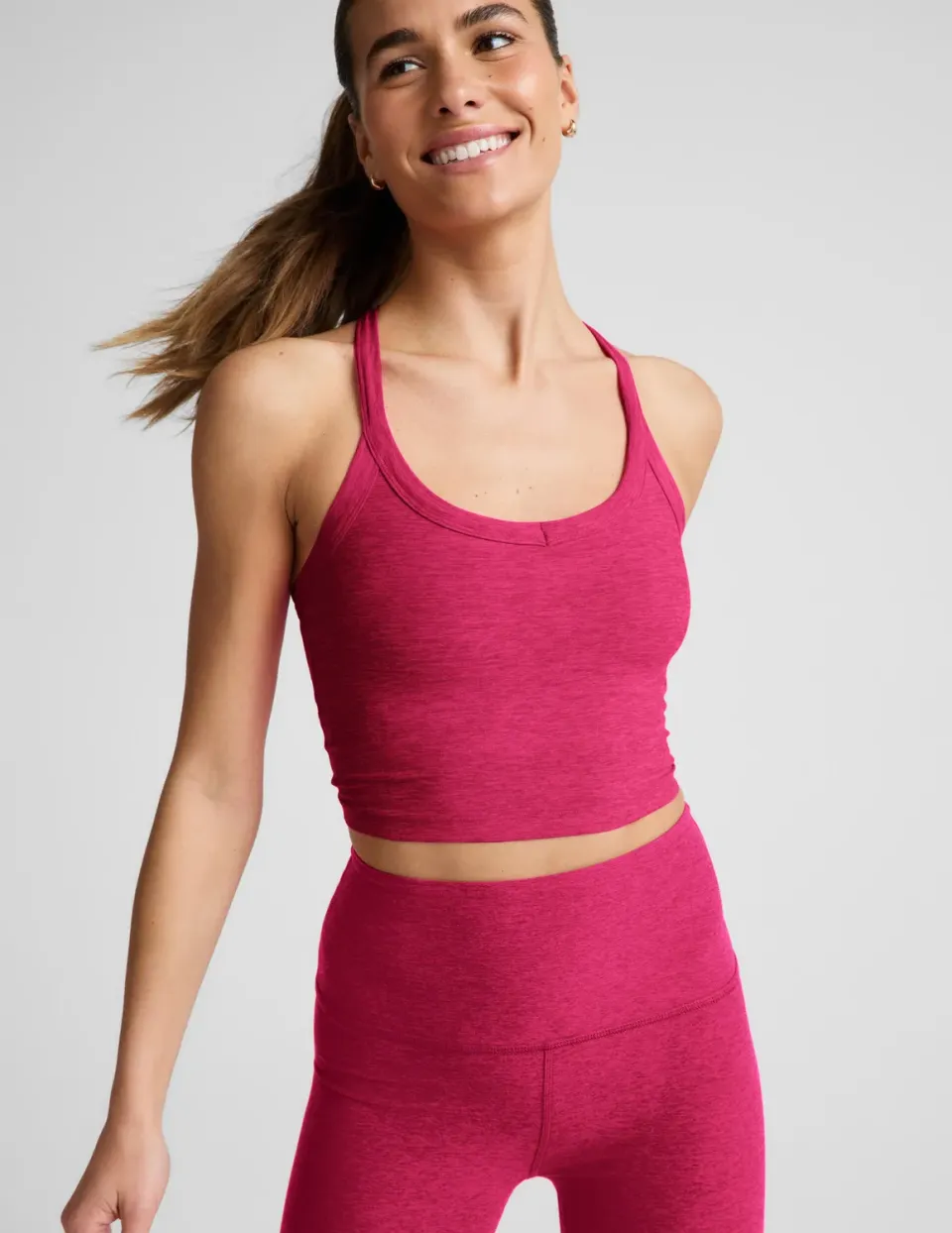 Beyond Yoga Spacedye On The Up Cropped Tank linne Berry Red Heather mjukt