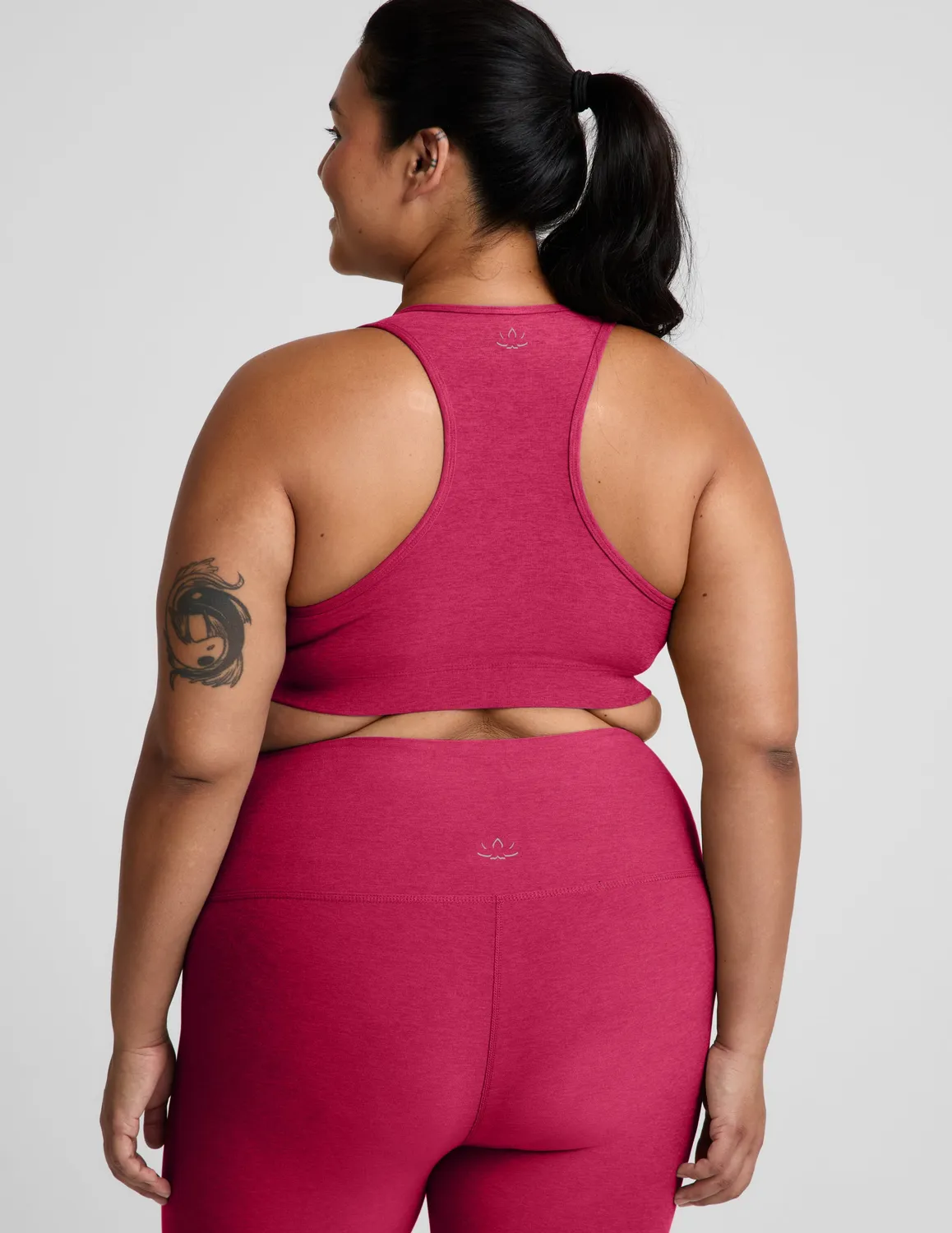Beyond Yoga Spacedye Lift Your Spirits sportbh Berry Red Heather 1X-2X
