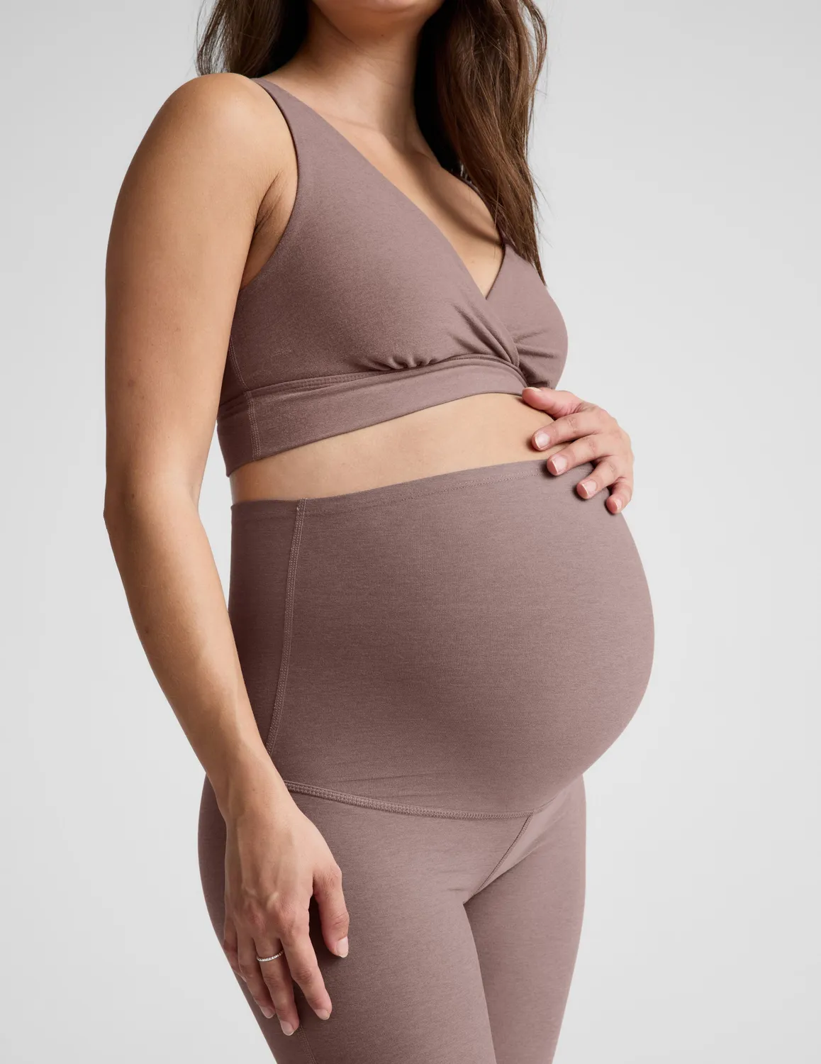 Beyond Yoga Spacedye Practice Maternity Bootcut mammabyxor Rosey Taupe