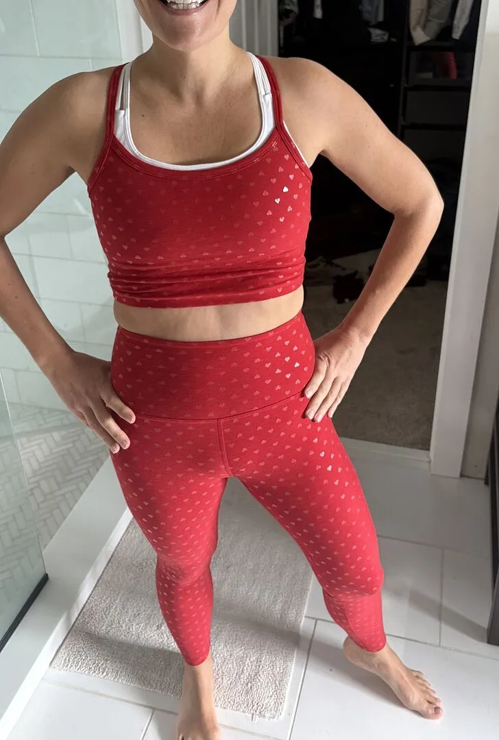 Beyond Yoga SoftShine Slim Racerback croptop hjärtan