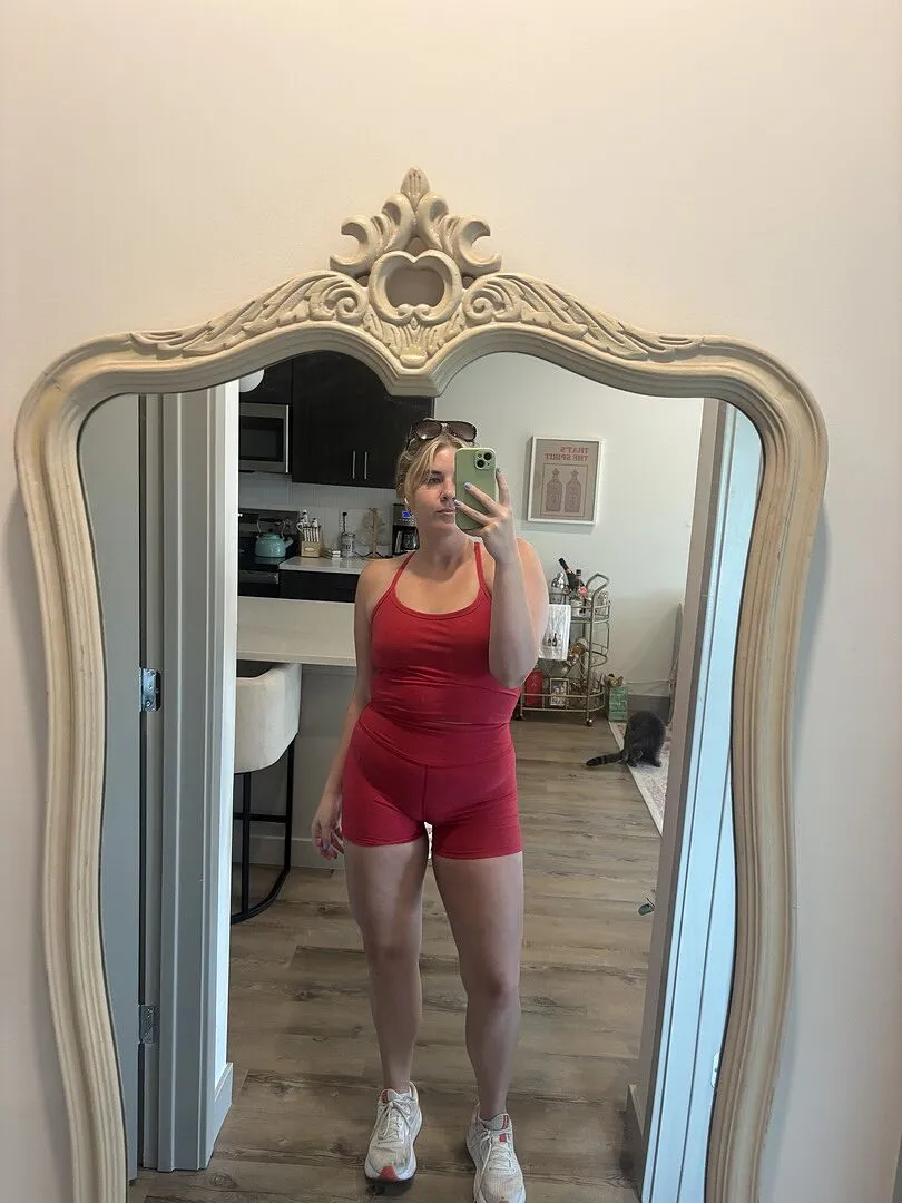 Beyond Yoga Spacedye Slim Racerback Cropped Tank linne Berry Red Heather