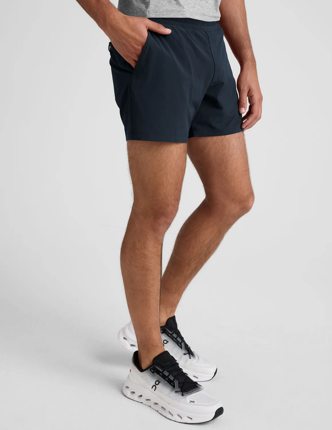 Beyond Yoga Pivotal 2.0 Men's Lined Short 5" navy löparshorts