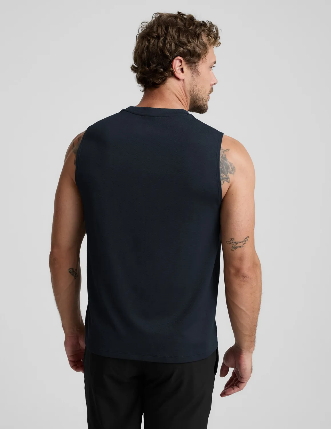 Beyond Yoga All In Active Tank träningslinne Nocturnal Navy slim fit