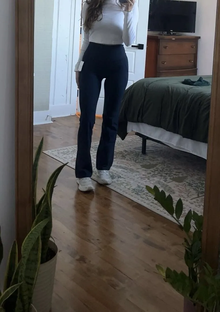 Beyond Yoga Spacedye High Waisted Practice Pocket Bootcut Pant 31" yogabyxor Sangria Heather