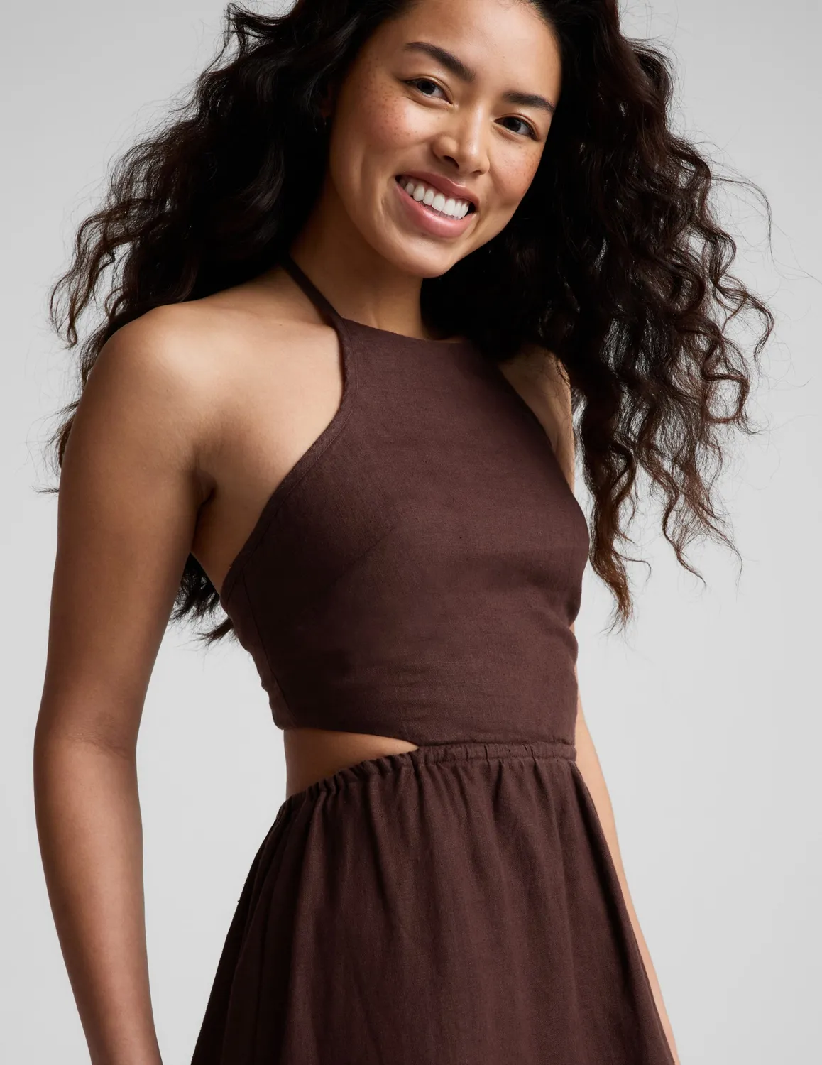 Beyond Yoga SoftWash Linen Halter maxiklänning ljusbrun