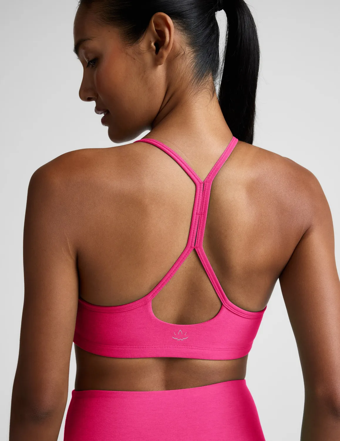 Beyond Yoga Spacedye Slim Racerback sport-bh Pink Glow Heather mellanstöd