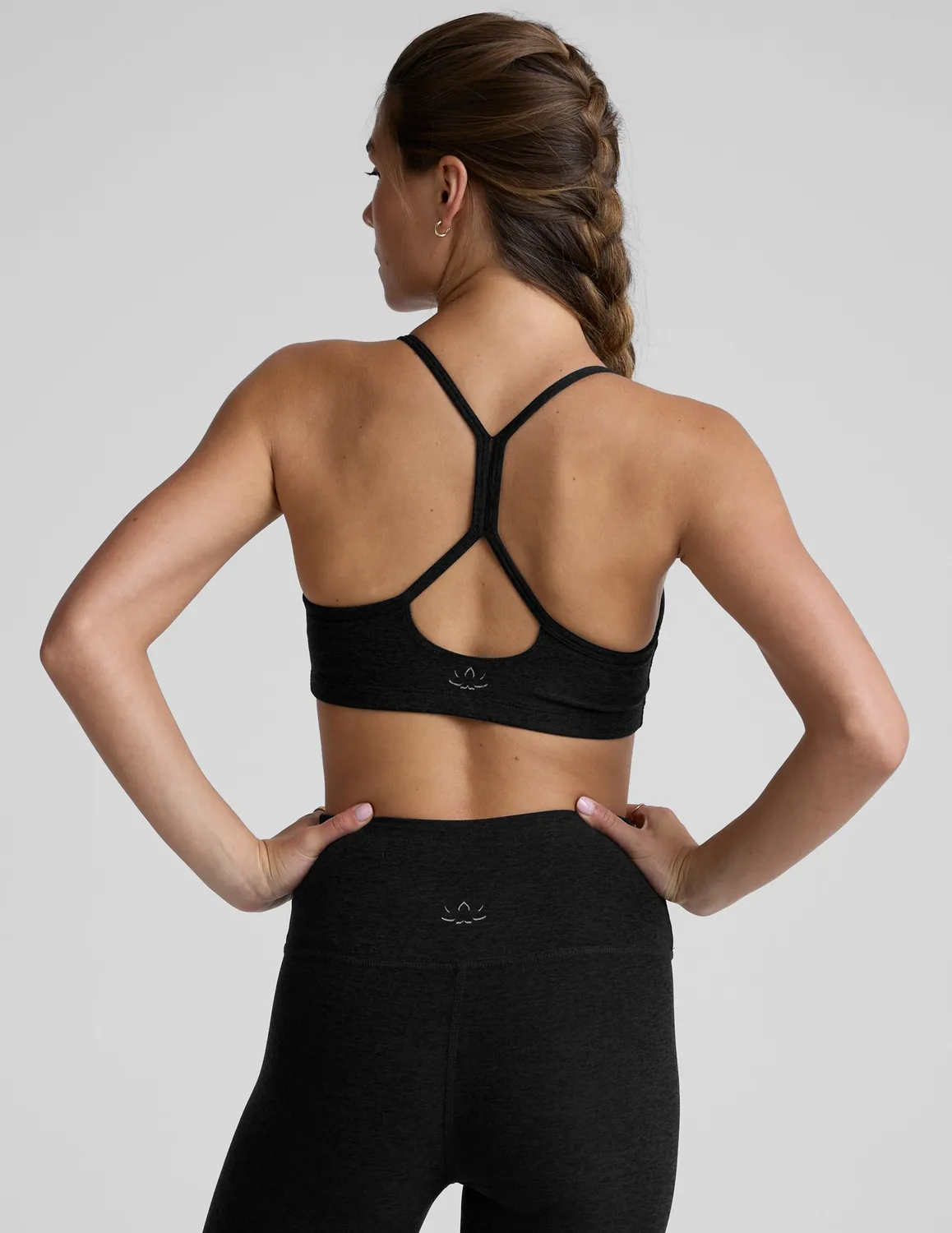 Beyond Yoga Spacedye Slim Racerback BH svart lätt stöd