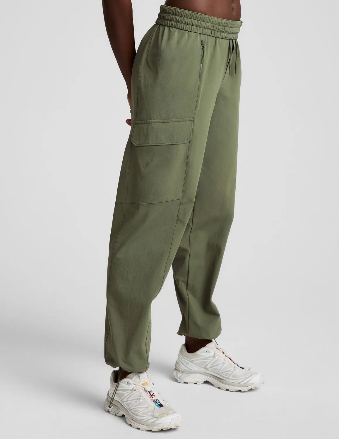 Beyond Yoga Peak Pant byxor olive branch vandring