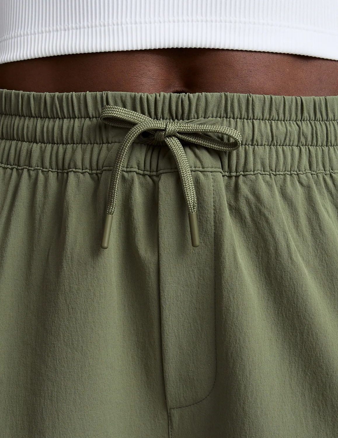 Beyond Yoga Peak Pant byxor olive branch vandring