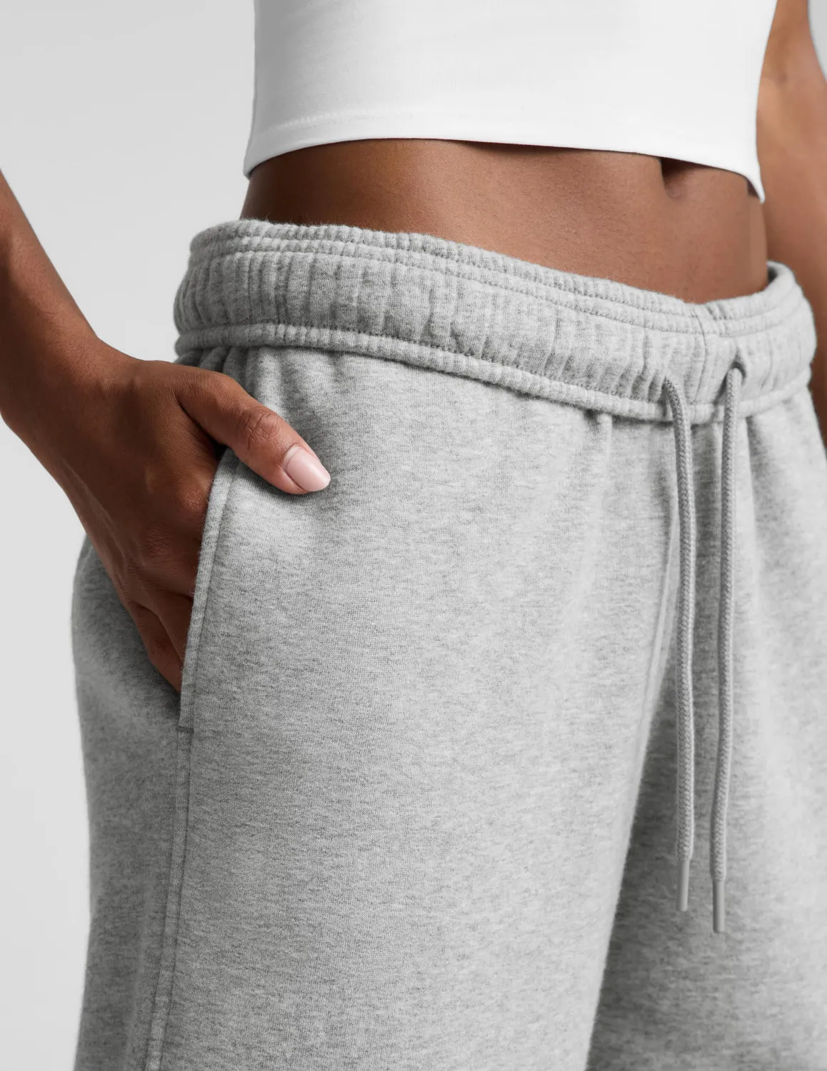 Beyond Yoga LuxeFleece 2.0 Jogger 26" joggerbyxor Heather Gray