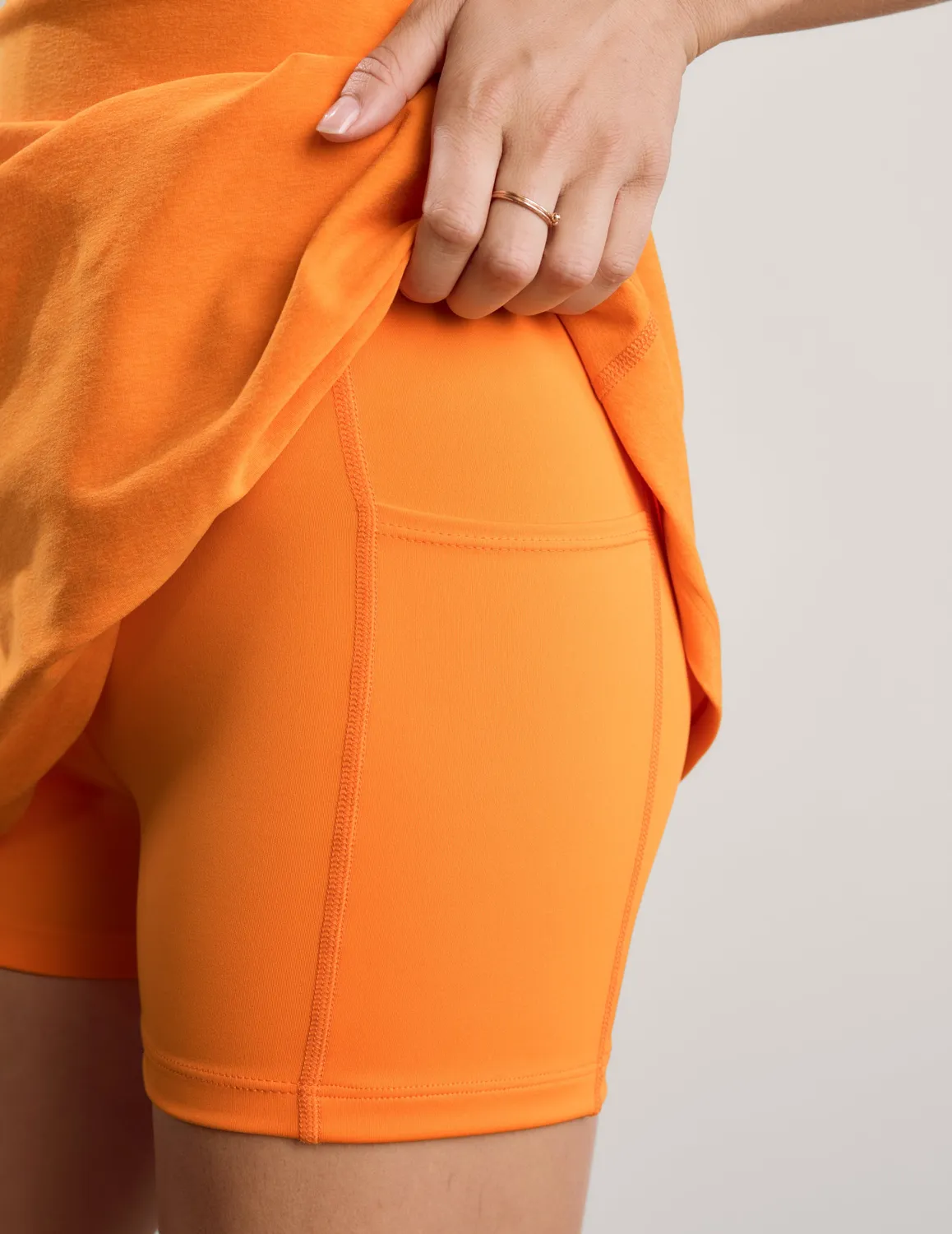 Beyond Yoga Spacedye Prep Halter Dress klänning orange heather