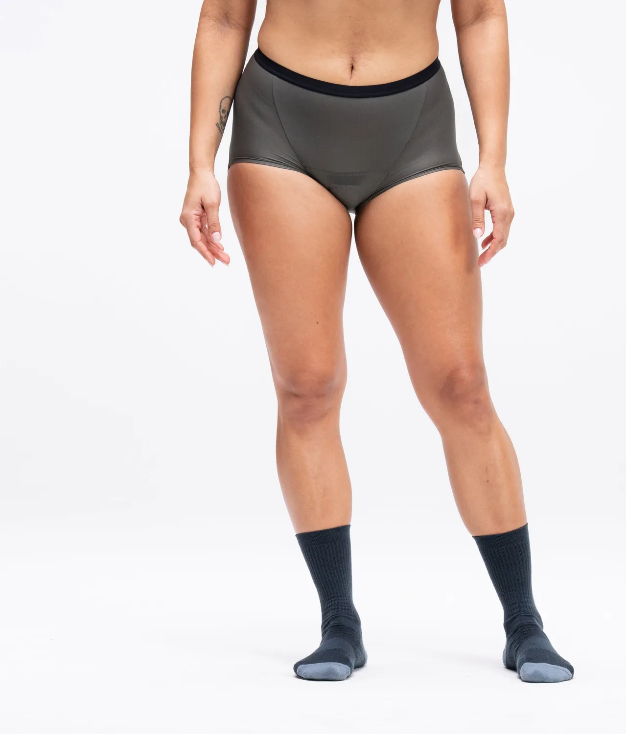 7MESH Foundation boxertrosor dam Black cykel