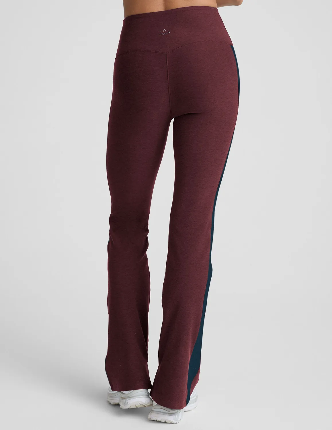 Beyond Yoga Spacedye Gemini Colorblock Side Slit Pant byxor vinröd bootcut