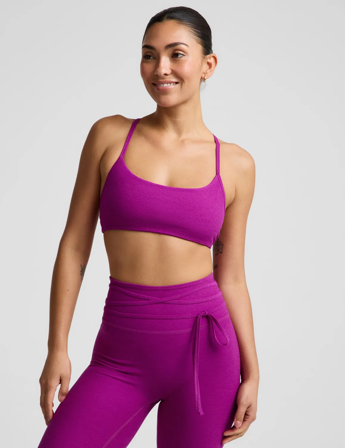 Beyond Yoga Spacedye Minimal Bra sport-bh Berry Bliss Heather lätt stöd