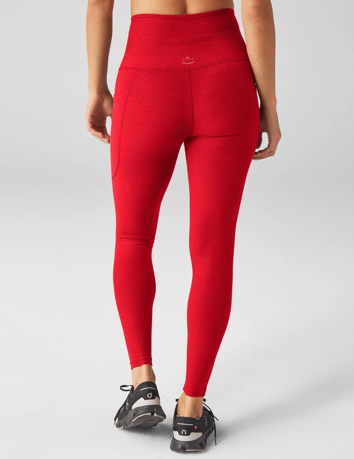 Beyond Yoga Spacedye Go Pocket Midi leggings Candy Apple Red med fickor