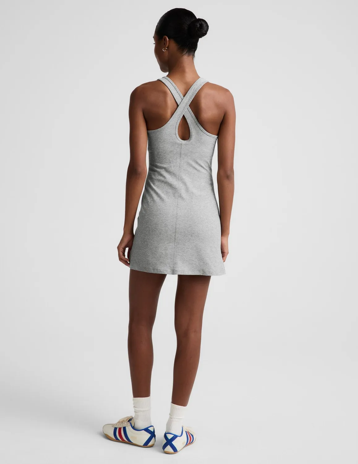 Beyond Yoga Spacedye Starting Line Dress mini-träningsklänning Silver Mist