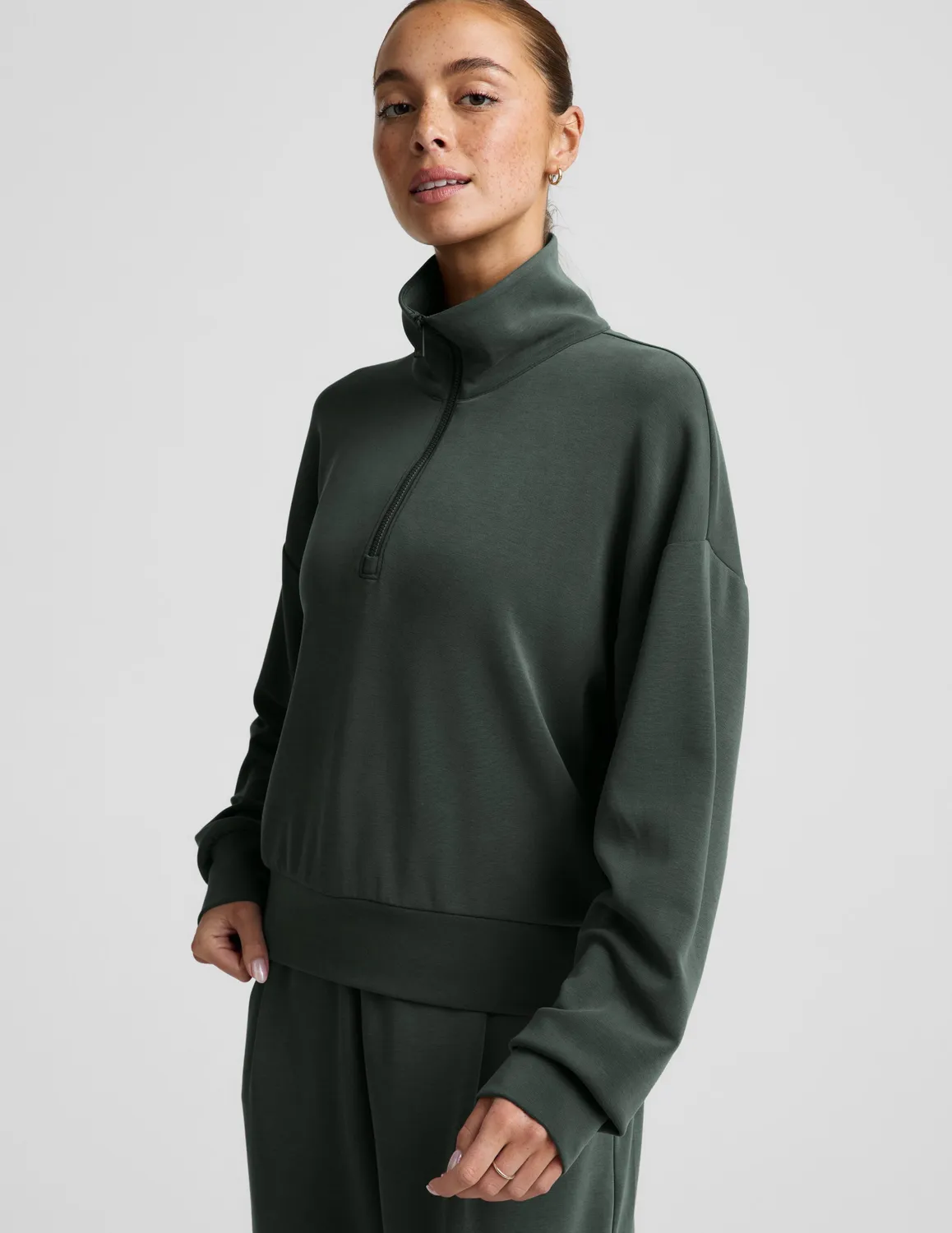 Beyond Yoga Luxe Sandwash Half Zip Pullover sweatshirt Slate Green stretch