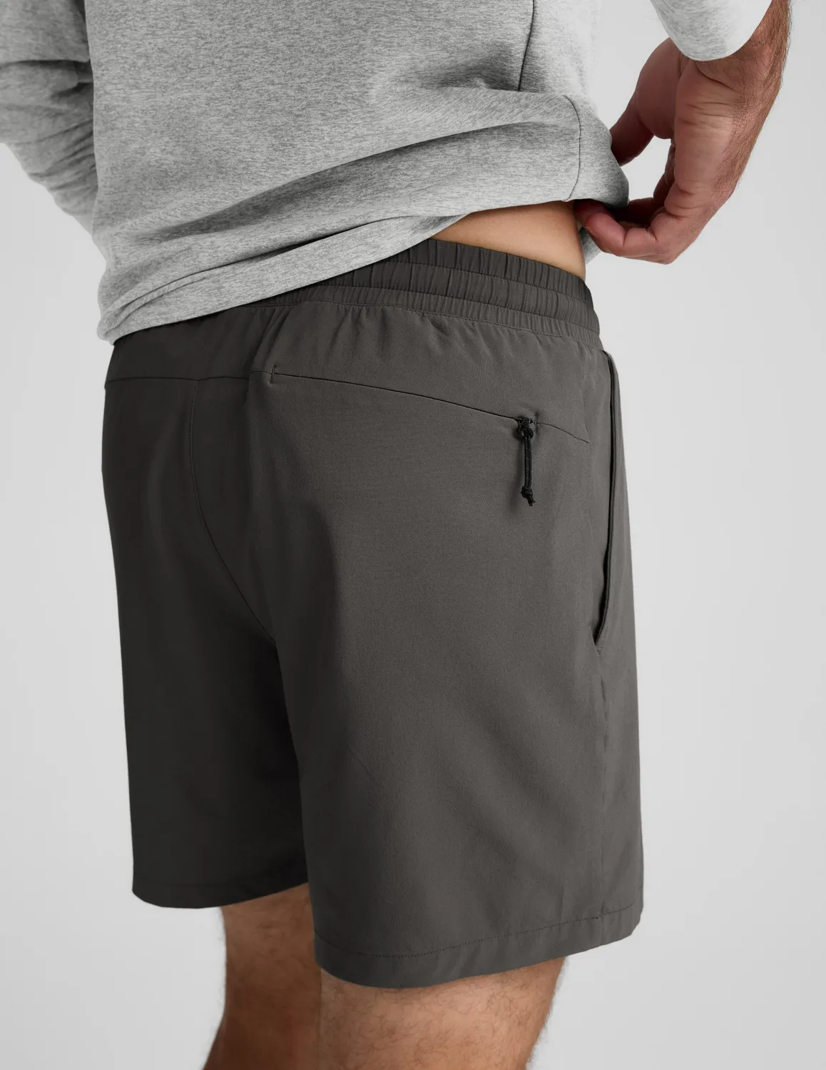 Beyond Yoga Pivotal 2.0 träningsshorts 7 tum Graphite