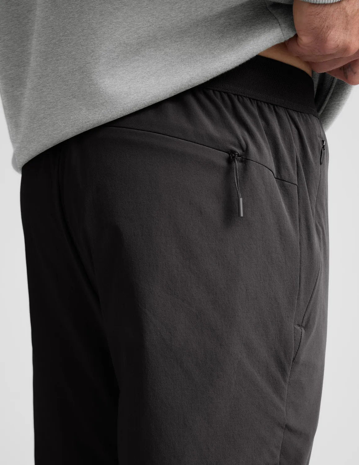 Beyond Yoga On The Go jogger Graphite herr stretch
