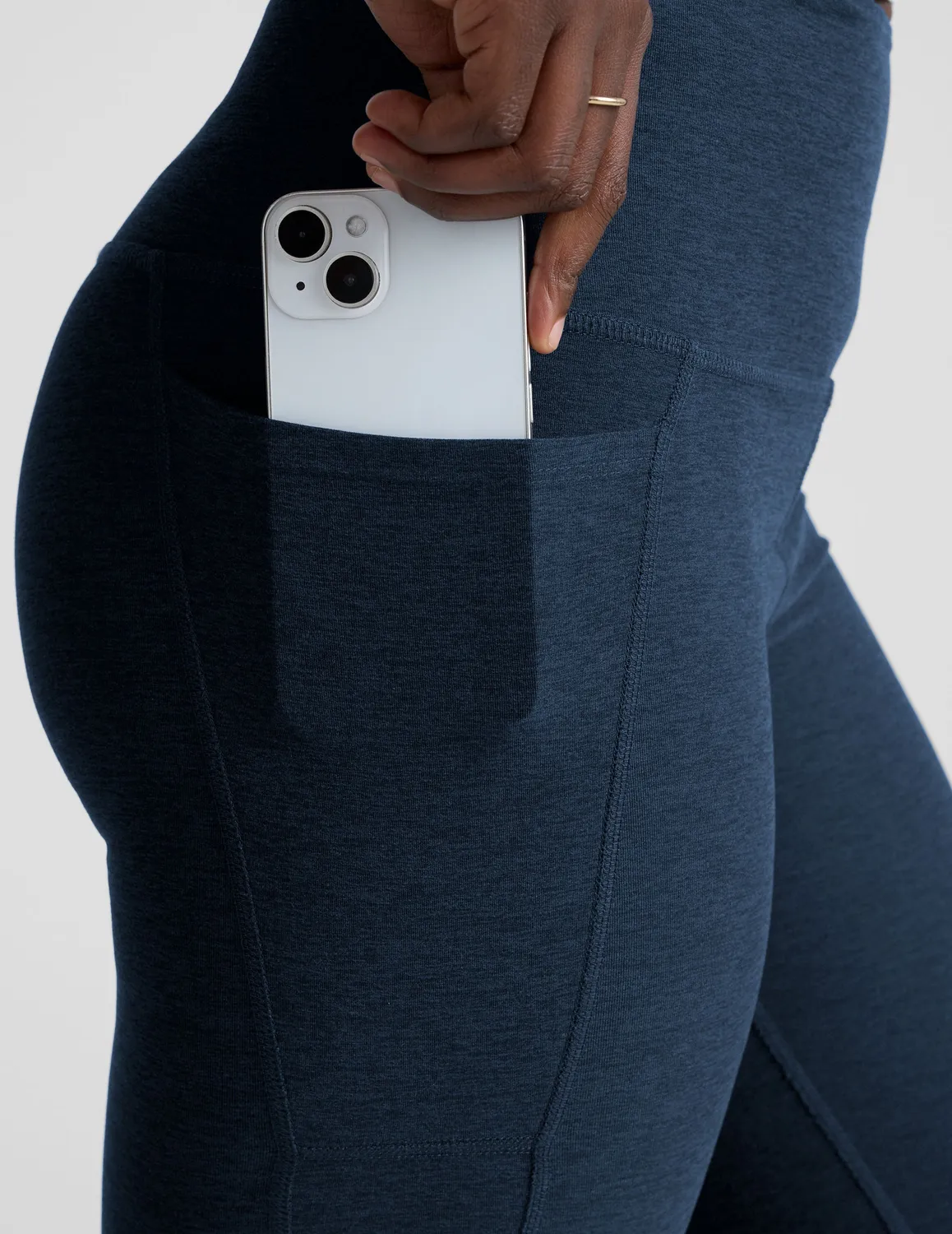 Beyond Yoga Spacedye Out Of Pocket Midi Legging träningstights mörkblå ficka