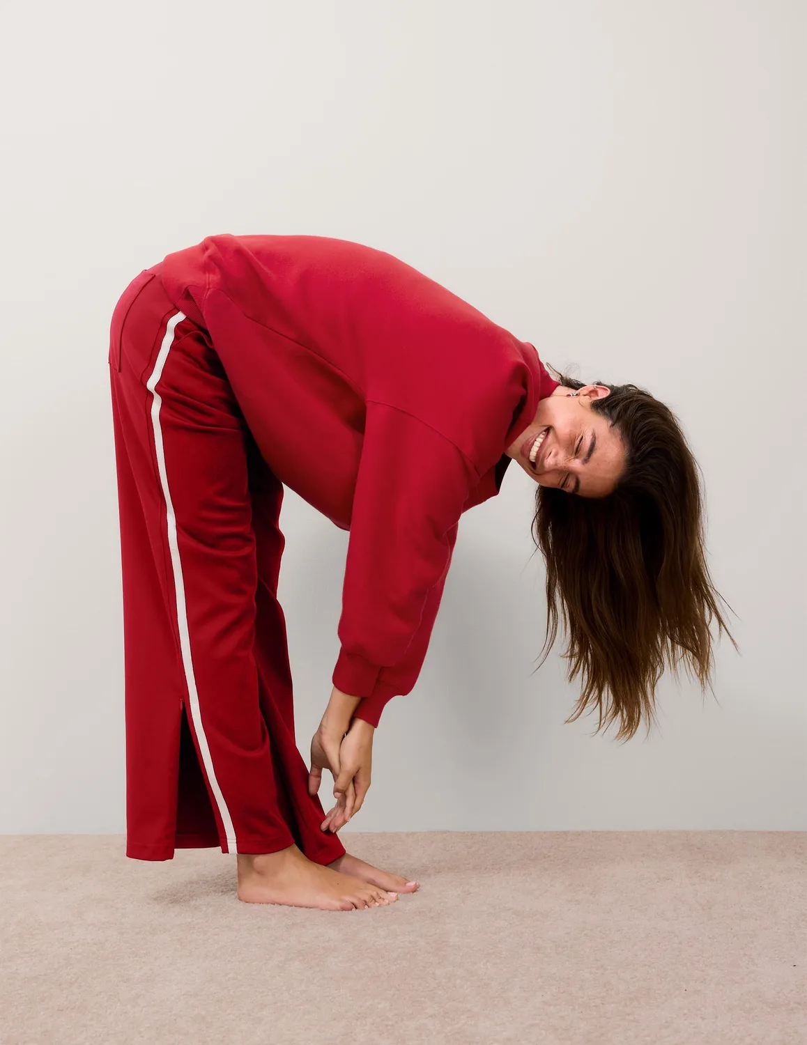 Beyond Yoga That Tracks träningsbyxor 29" Scarlet Red fickor