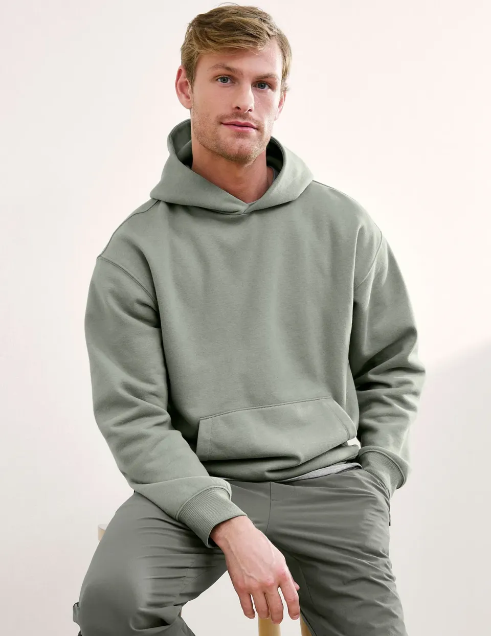 Beyond Yoga LuxeFleece Classic hoodie grey sage fleece