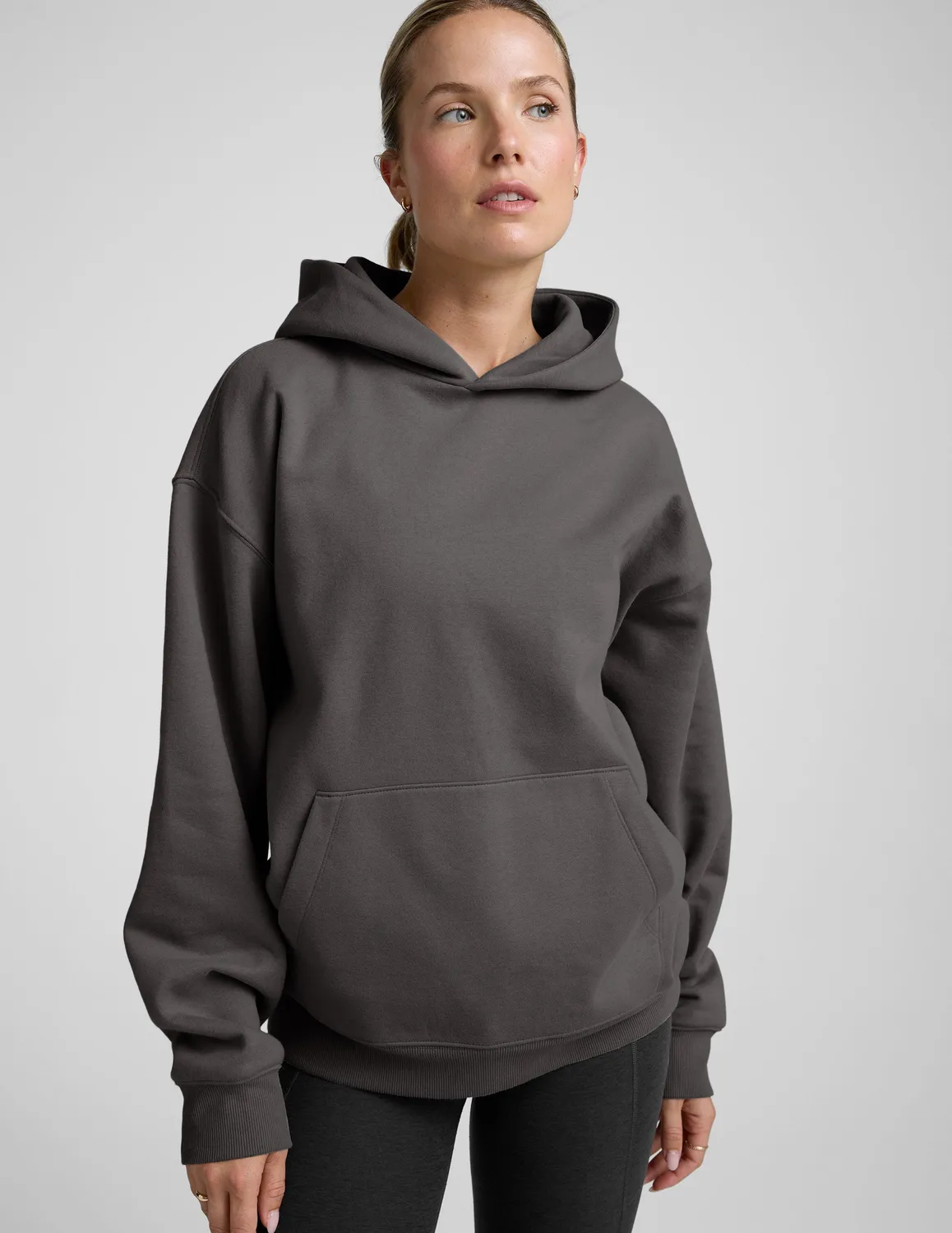 Beyond Yoga LuxeFleece Classic hoodie black ash lös