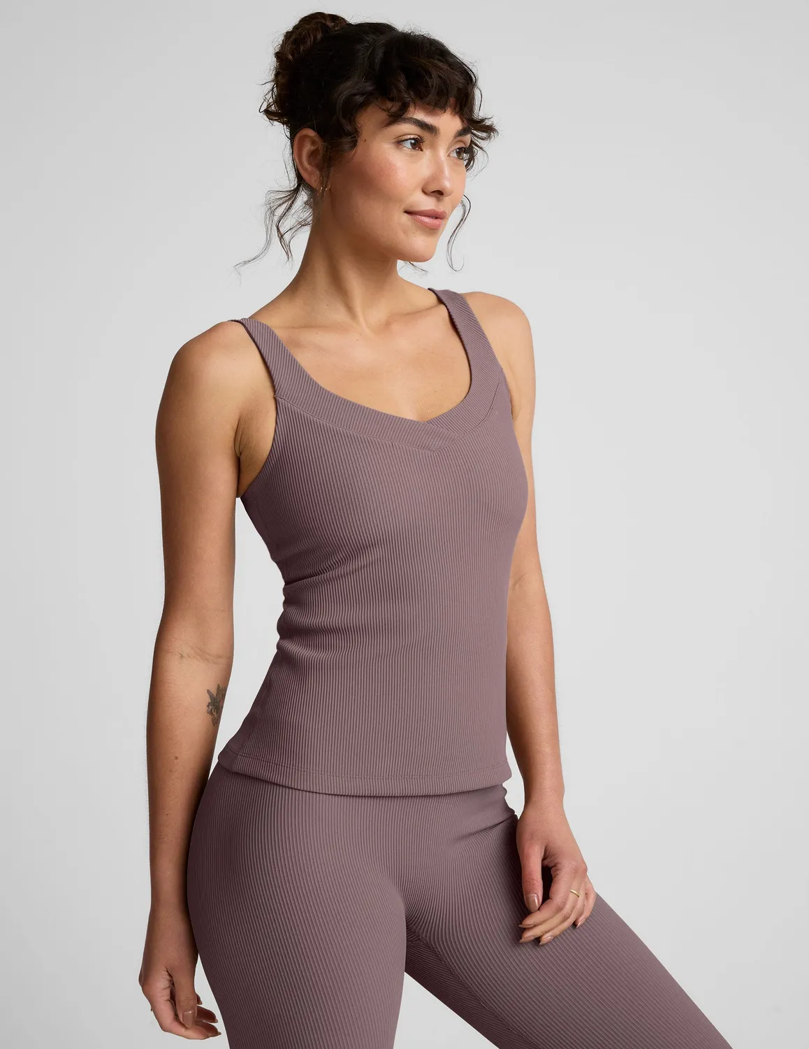 Beyond Yoga Impulse Ribbed linne Woodland med bh