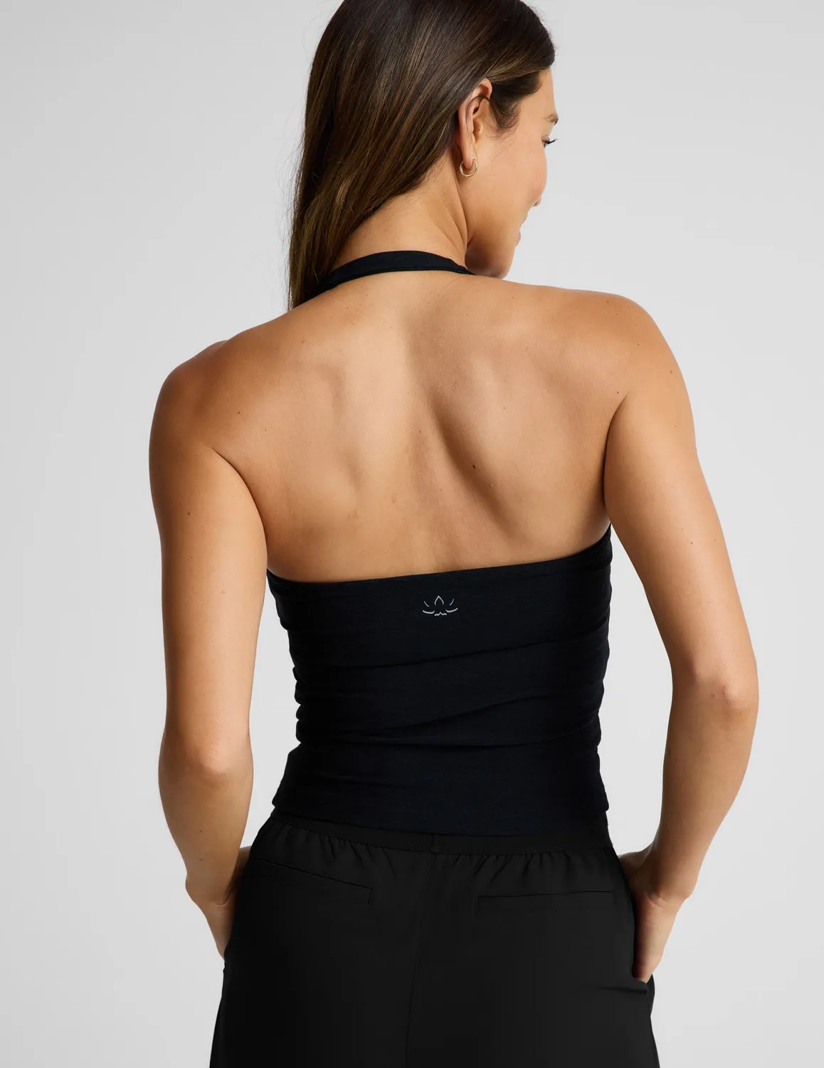 Beyond Yoga Spacedye Square Halter Tank linne svart med bh