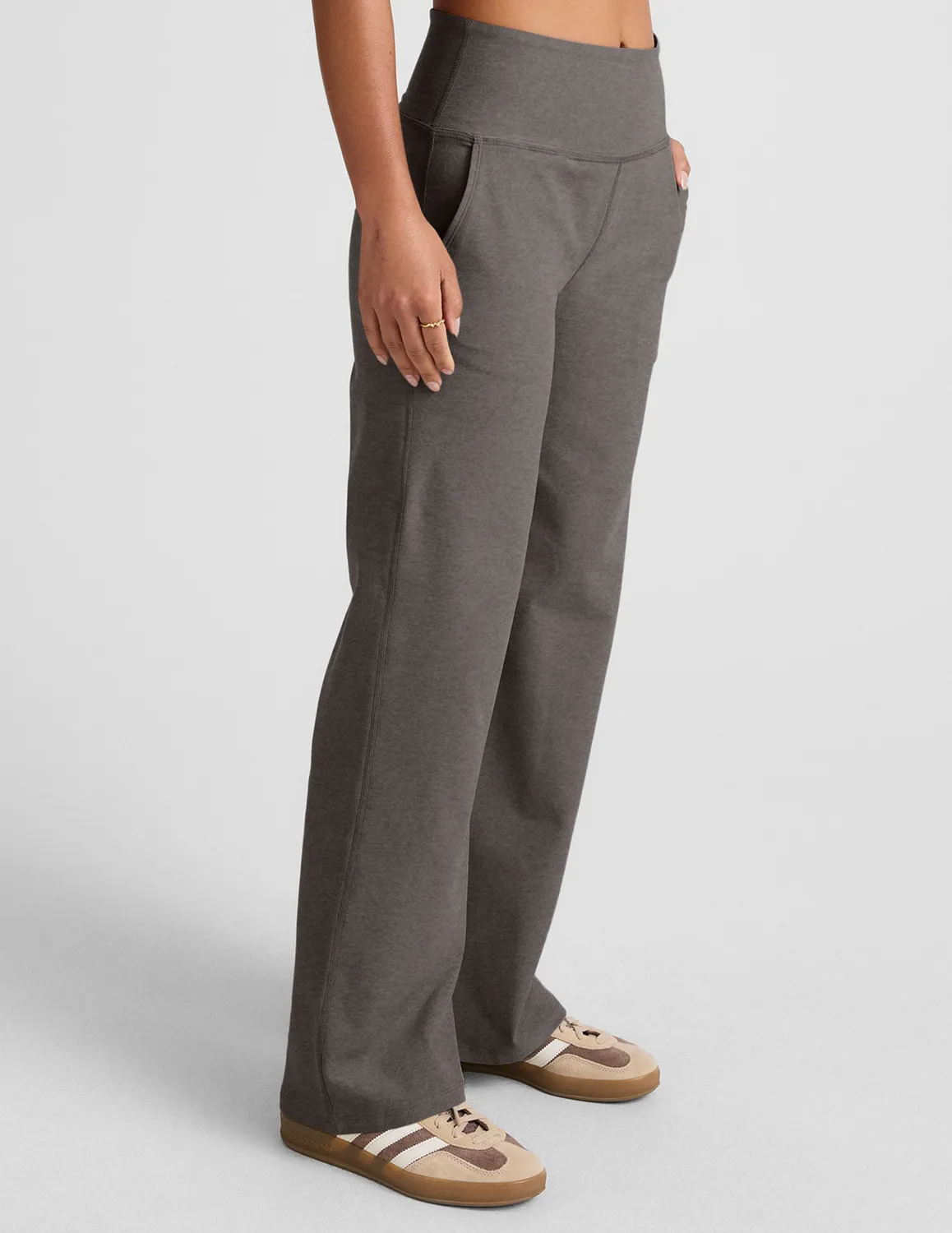 Beyond Yoga Spacedye Laid Back Wide Leg Pant 31 byxor True Gray