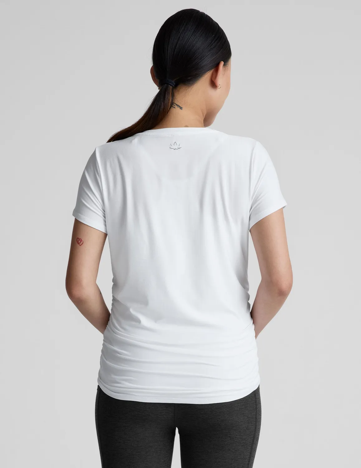 Beyond Yoga Featherweight One Only Maternity t-shirt vit mjuk
