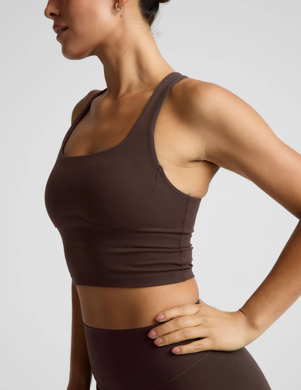 Beyond Yoga Glowzone Medium Impact Cropped Tank träningstopp Cocoa Plum
