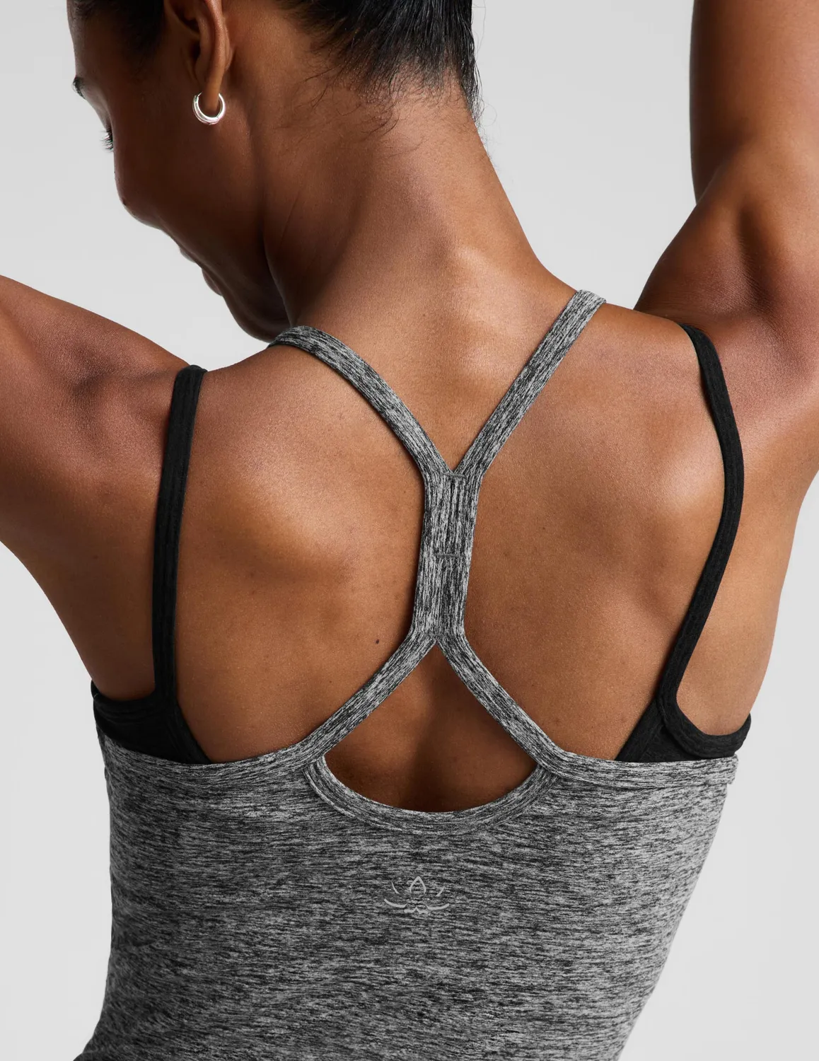 Beyond Yoga Spacedye Layered Tank linne gråsvart med bh